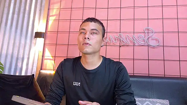 jack torress online show from June 1, 7:03 pm