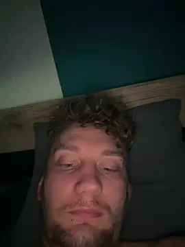 Stefan4513 online show from July 9, 3:44 am