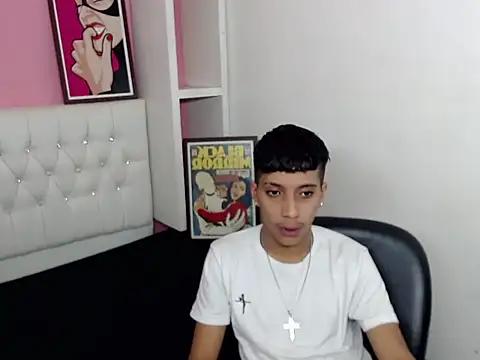 jl brayan12 online show from July 10, 4:05 am