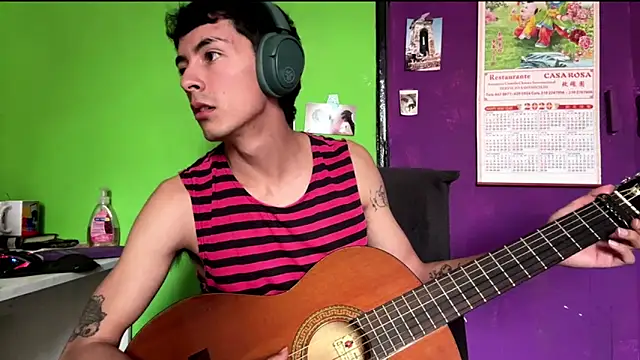 crisanto8 online show from May 31, 9:05 pm