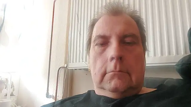 M from Germany online show from July 26, 3:09 pm