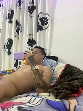 jhuan99 online show from July 18, 6:41 am