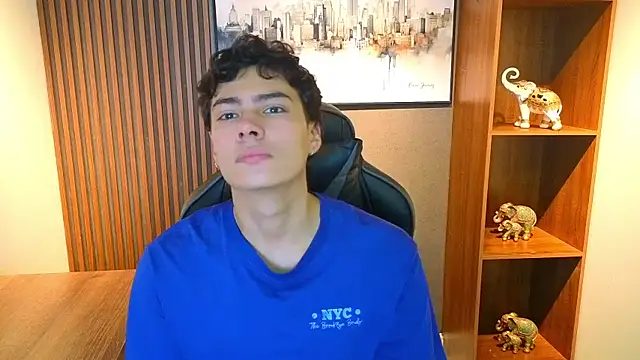 Esteban Fire online show from June 1, 12:05 pm
