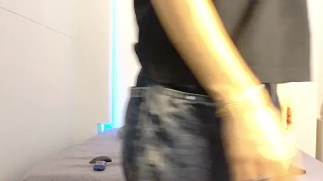 Monyel Blake online show from July 4, 1:14 pm