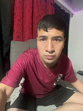 JULIANHOTSEX online show from June 1, 2:45 am