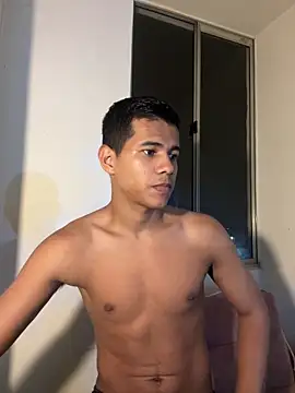 Andresfoxxxx online show from June 4, 9:04 am
