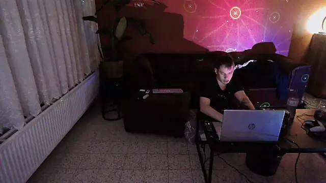sventwinkboy online show from June 17, 3:19 am