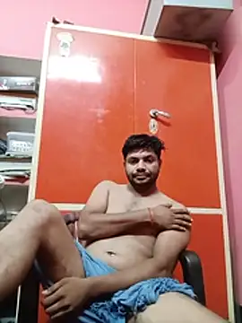 breakanal online show from July 13, 7:10 am