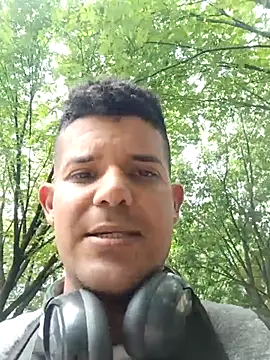 carlos0204 online show from June 6, 4:46 pm
