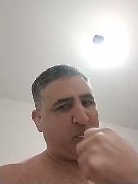 sedentalmaduro online show from June 11, 2:00 am