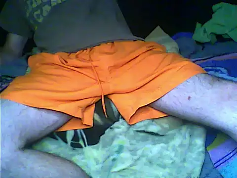 JustMe192837 online show from August 8, 9:00 pm