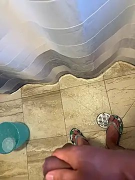 Romel 2476 online show from April 22, 9:41 pm