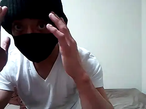 meno-kuma online show from July 8, 2:43 pm
