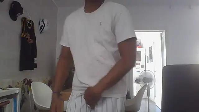 cuteasian02 online show from July 2, 4:46 pm