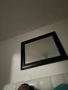 ezdilf online show from July 23, 1:42 am
