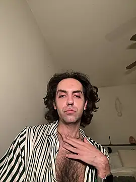 edyzz94 online show from July 2, 8:53 am