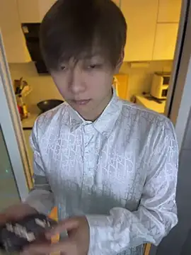 ovo uu online show from July 12, 2:41 pm