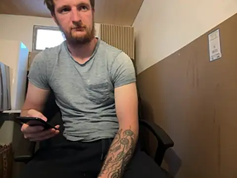 buzzard27 online show from July 16, 6:48 pm
