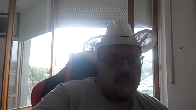 Theitalianpapi online show from July 11, 4:31 pm