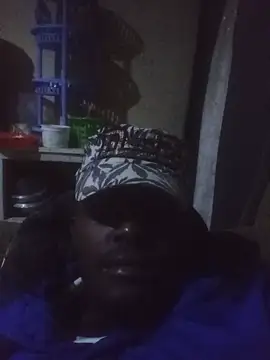 Toti 001 online show from July 18, 9:09 pm