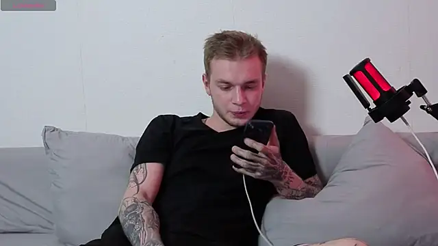 jxxxsti0n online show from July 23, 5:54 pm