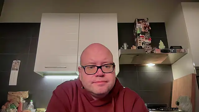 theitalianbear online show from November 14, 5:10 am