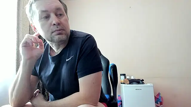 SanFrantsisko online show from February 4, 9:15 am