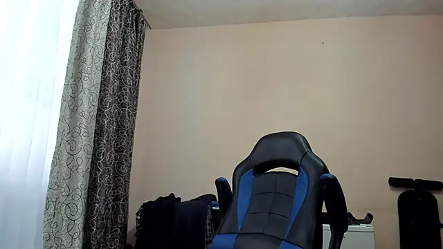 SanFrantsisko online show from April 18, 4:47 am