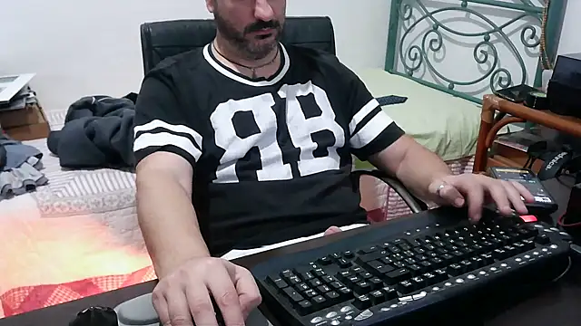 Italian dark desire online show from December 3, 10:49 pm