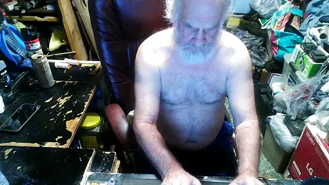 russtee online show from November 20, 12:54 am