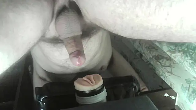 storm76kp online show from February 22, 9:10 pm