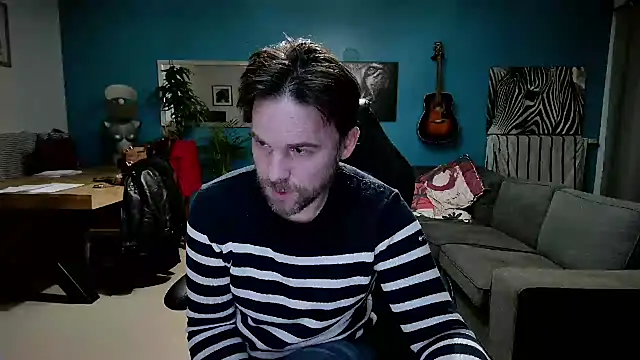 tom sauwer online show from December 11, 7:32 am