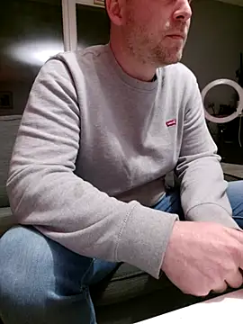 tom sauwer online show from October 5, 8:35 pm