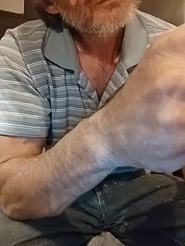 ROBERT0516 online show from May 20, 3:46 am