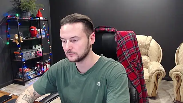 MihasikD online show from January 7, 2:11 pm