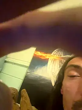 mikeylong online show from December 13, 7:53 pm