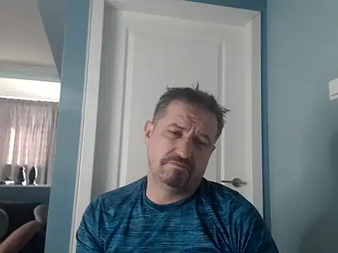 MisterFaithRO online show from April 15, 2:06 pm