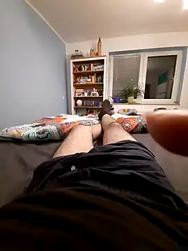 Snapshot of mogli444 chatting on December 3, 4:39 pm mogli444 online show from December 3, 4:39 pm