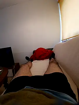 Snapshot of mogli444 chatting on December 22, 10:06 am mogli444 online show from December 22, 10:06 am