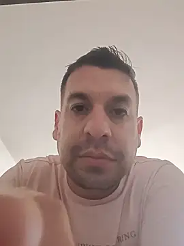 Nano198301 online show from May 28, 3:21 pm