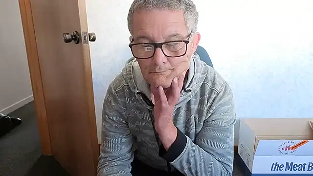 bigballnz online show from November 13, 8:24 pm