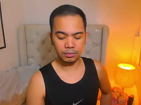 AsianZero online show from March 7, 5:00 pm