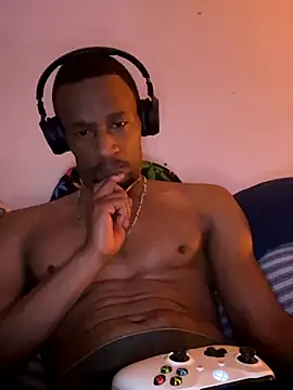 Snapshot of Tristris100 chatting on October 16, 4:09 am Tristris100 online show from October 16, 4:09 am