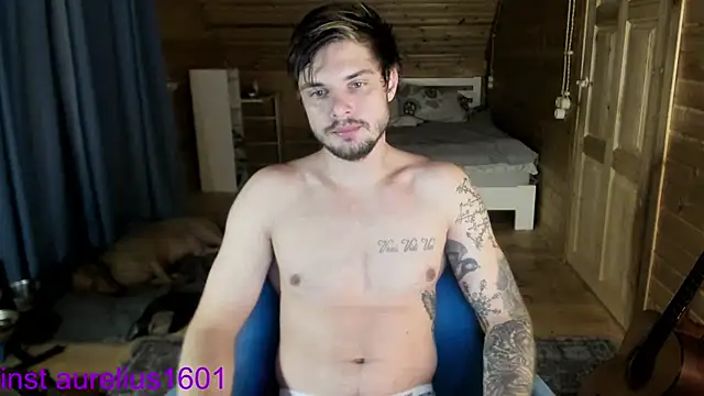 maks wolfis online show from September 19, 9:36 pm