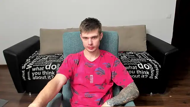 maks wolfis online show from February 20, 3:30 pm