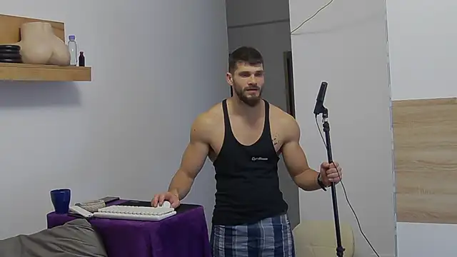 MauroTwin online show from January 30, 5:49 pm