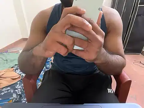 rohithunni123 online show from January 12, 6:34 pm