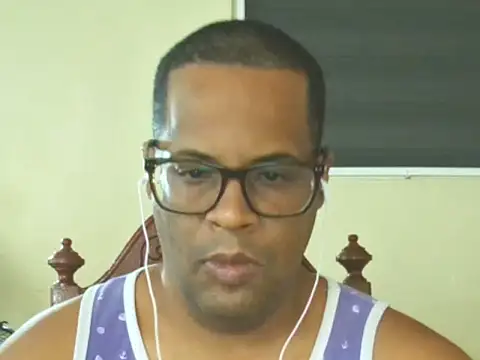 thesugar32 online show from April 16, 12:16 pm