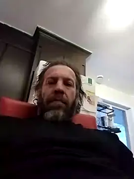 trucker1979 online show from February 18, 10:29 pm