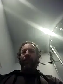 trucker1979 online show from January 17, 9:38 pm